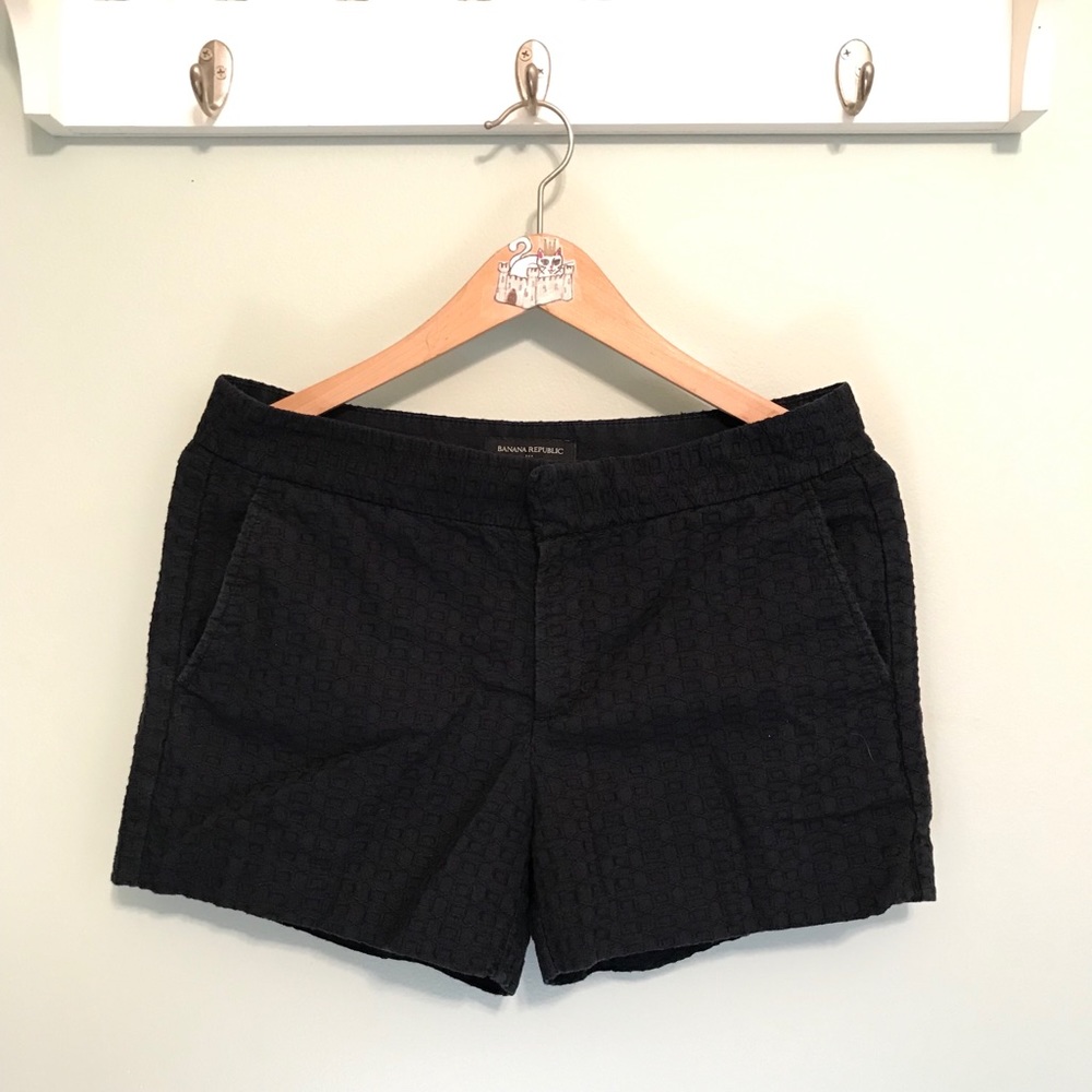 Banana Republic Hampton Fit Navy Shorts
